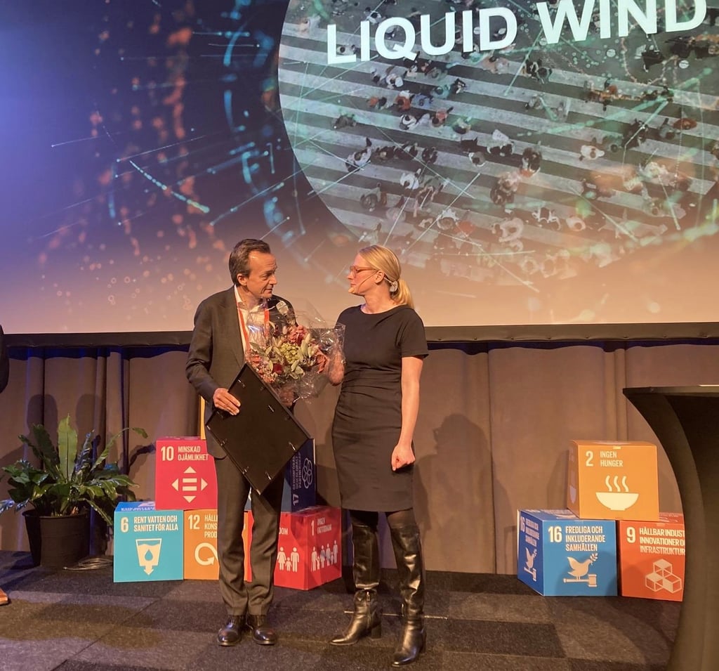 Claes Fredriksson, CEO and Founder of Liquid Wind, receives the E-Prize 2023 award in the category Renewable Energy. Photo by Pax Engström